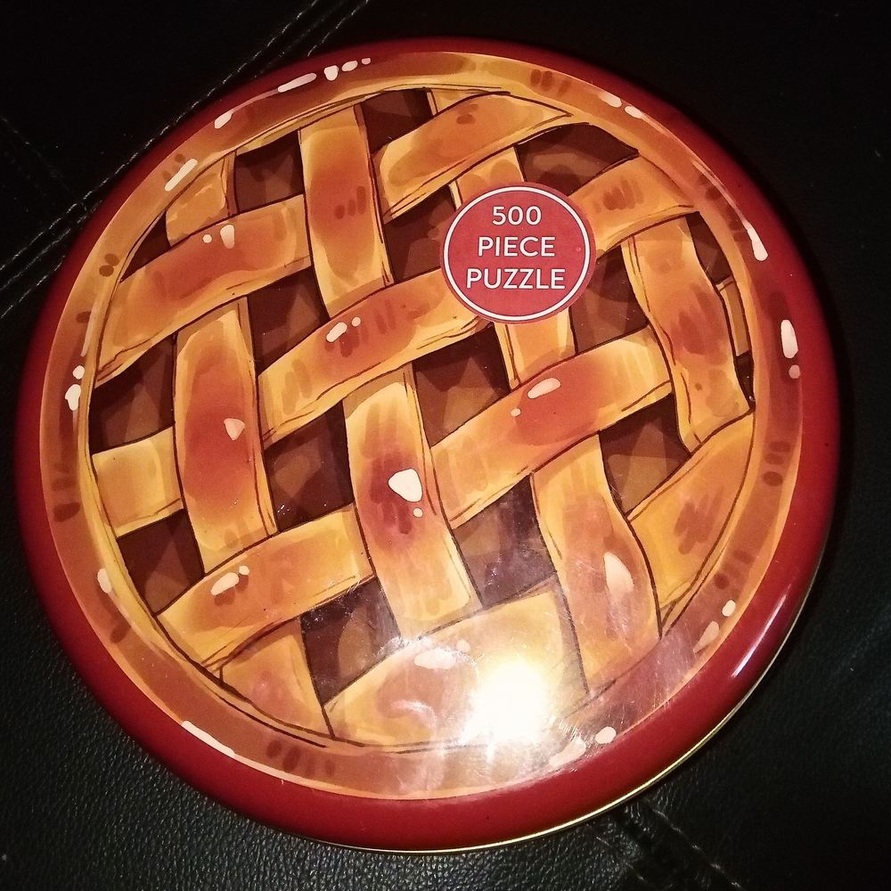 Source Unknown Red and Brown Lattice Puzzle